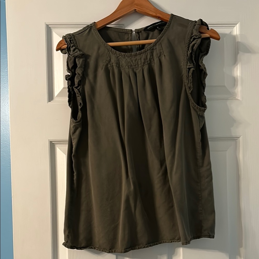 White House Black Market Black Sleeveless Ruffled Blouse